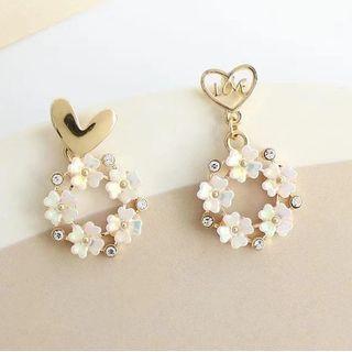 Heart Flower Asymmetrical Alloy Dangle Earring 1 Pair - Gold - One Size
