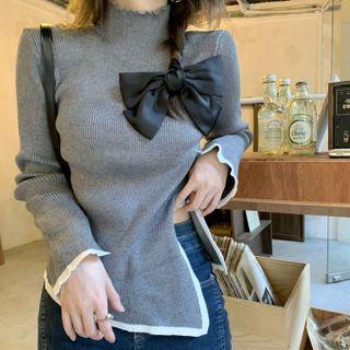 Long-sleeve Contrast Trim High-neck Asymmetrical Slit Knit Top