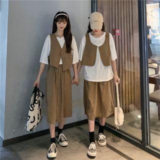 Set : Plain Sleeveless Tank Top + Pocket Skirt / Round-neck Short-sleeve Top