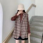 Cold-shoulder Long-sleeve T-shirt / Plaid Double-breasted Vest
