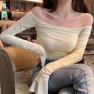 Long-sleeve Off-shoulder Light Top