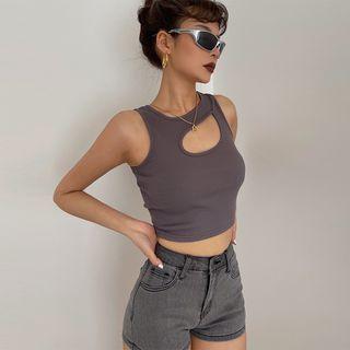 Window-front Skinny Crop Tank Top