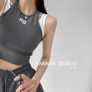 Printed Mock Two-piece Crop Tank Top