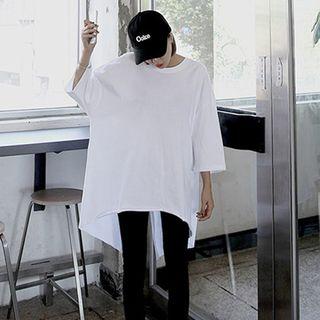 Slit Back Long T-shirt