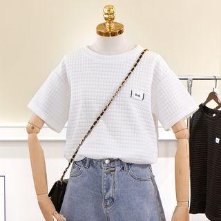 Short-sleeve Waffle Pattern T-shirt