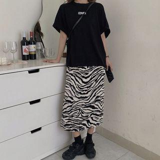 Spaghetti Strap Zebra Pattern Dress / Lettering T-shirt