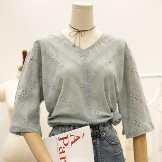 Elbow-sleeve V-neck Eyelet Lace Top
