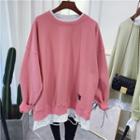 Mock Two-piece Letter Tag Sweatshirt