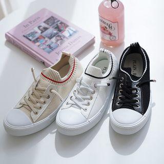 Contrast-trim Knit Sneakers