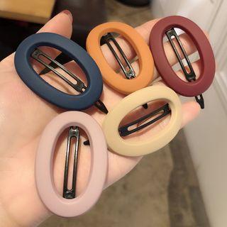 Matte Oval Hair Clip