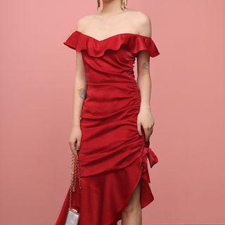 Ruffle Trim Off-shoulder Midi Dress