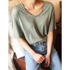 Round-neck Colored Short Sleeve T-shirt