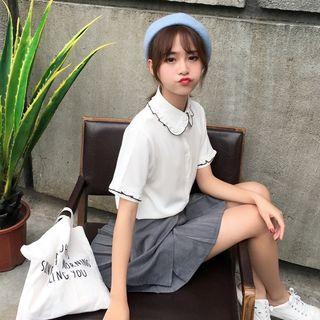 Slim-fit Frilled Short-sleeve Blouse