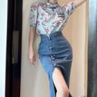 Short-sleeve Floral Qipao Top / Denim Midi Pencil Skirt