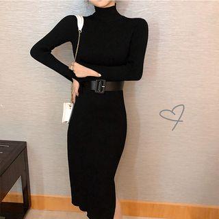 Long-sleeve Knit Maxi Dress With Belt