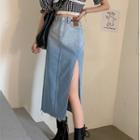 Frayed Gradient Midi A-line Denim Skirt