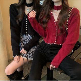 V-neck Stitch Cropped Sweater