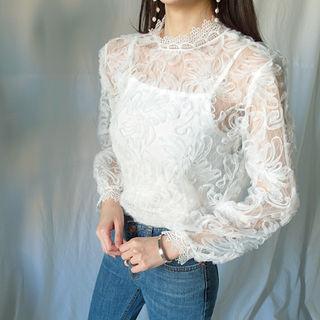 Set: Mock-neck Appliqu  Top + Camisole