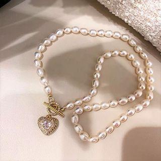 Heart Rhinestone Pendant Freshwater Pearl Necklace White & Gold - One Size