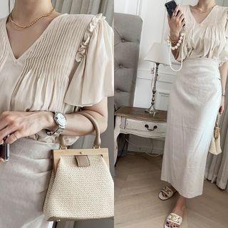 Flutter-sleeve Pintuck Blouse