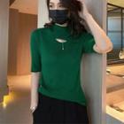 Elbow-sleeve Cut-out Top
