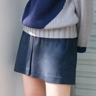 Box-pleat A-line Skirt