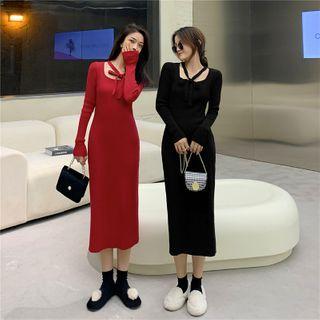 Long-sleeve Square Neck Drawstring Dress