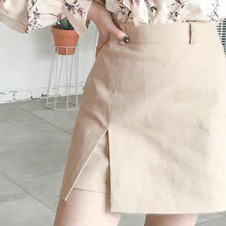 Slit-side Skort