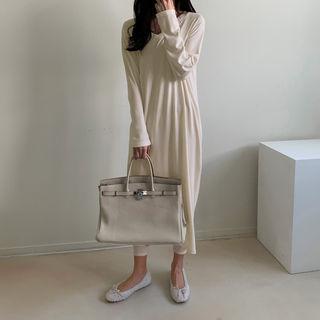 V-neck Maxi T-shirt Dress & Sash