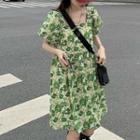 Short-sleeve Floral A-line Dress Green Floral - Beige - One Size