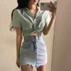 Short-sleeve Knotted Shirt / Crop Shirt