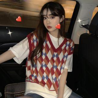 V-neck Argyle Sweater Vest Argyle Print - Red & White - One Size