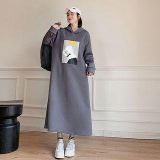 Graphic Print Midi A-line Hoodie Dress