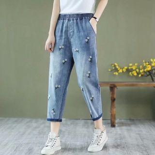 Floral Embroidered Distressed Crop Jeans
