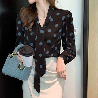 Tie-neck Dotted Blouse / Slit Midi Pencil Skirt