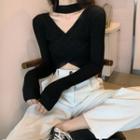 Cutout V-neck Cropped Sweater
