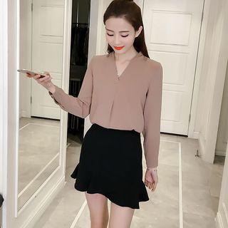 Long Sleeve V-neck Chiffon Blouse