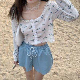 Long-sleeve Flower Print Cropped T-shirt / Drawstring Shorts