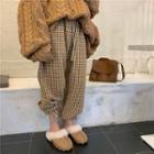 Cable Knit Sweater / Checked Pants