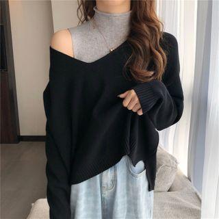 Set: V-neck Sweater + Mock Neck Knit Vest
