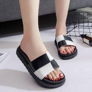 Platform Panal Slide Sandals