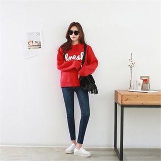 Fresh Crew-neck Dip-back Knit Top