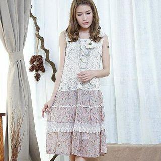 Sleeveless Crochet Panel Floral Dress