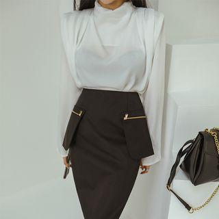 Mock-neck Slit-cuff Blouse