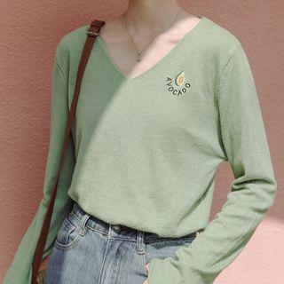 Long-sleeve V-neck Embroidered Knit Top
