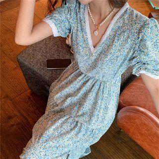 Short-sleeve Tiered Floral Chiffon A-line Midi Dress Blue - One Size