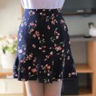 Ruffle-hem Floral Textured Skirt