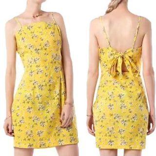 Floral Print Spaghetti Strap Tie-back Dress
