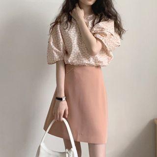 Set: Puff-sleeve Floral Print Blouse + Mini A-line Skirt
