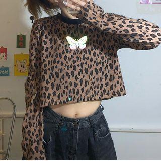 Reflective Butterfly Leopard Cropped T-shirt